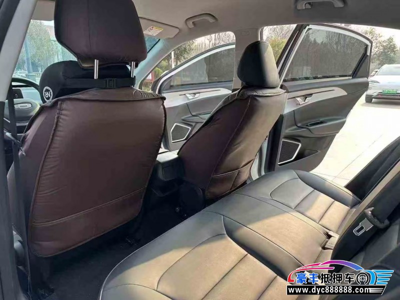 24年吉利几何轿车抵押车出售