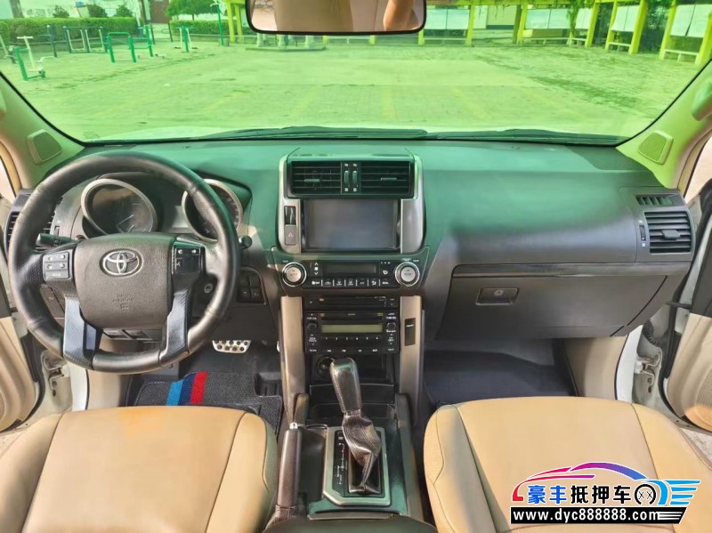 12年丰田普拉多（霸道）轿车抵押车出售