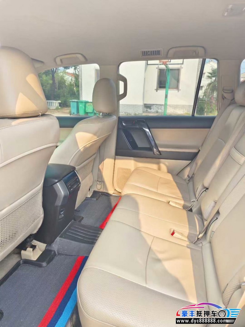 12年丰田普拉多（霸道）轿车抵押车出售