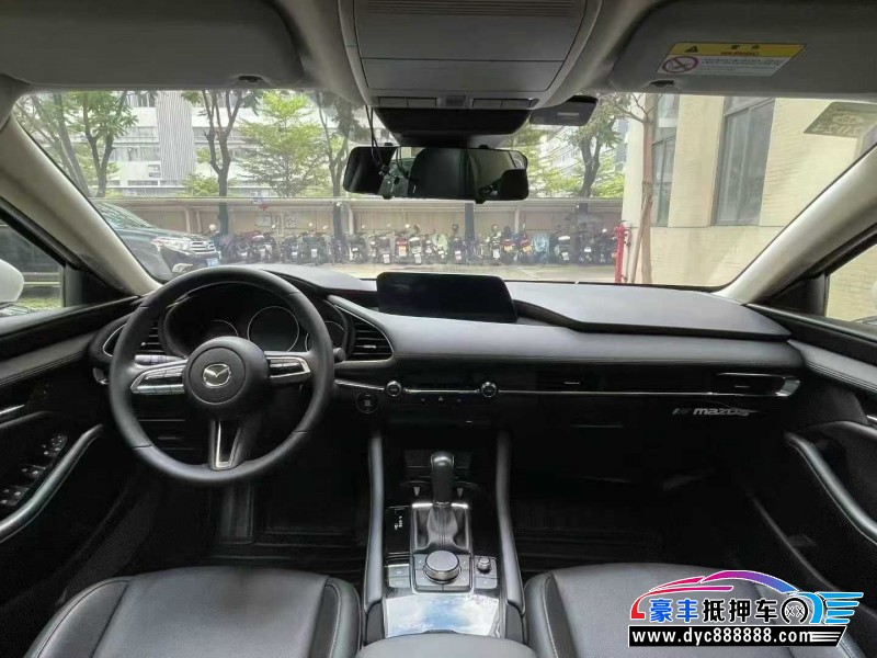 22年马自达昂克赛拉轿车抵押车出售
