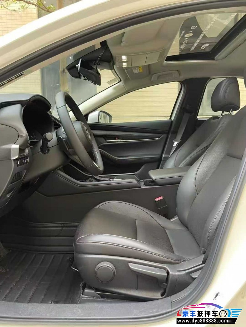 22年马自达昂克赛拉轿车抵押车出售