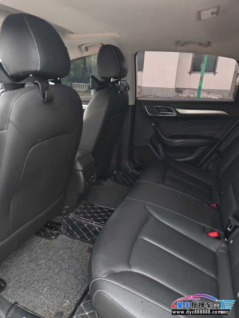 20年荣威i6轿车抵押车出售