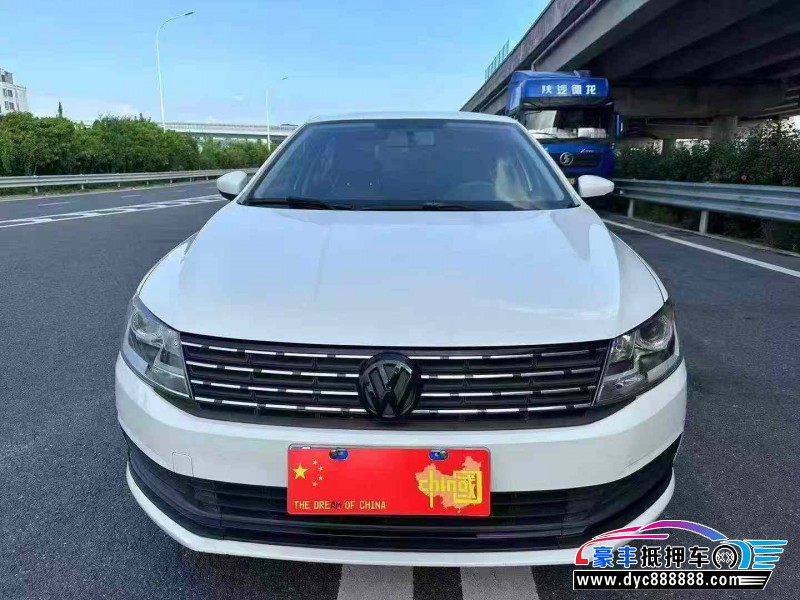 17年大众朗逸轿车抵押车出售