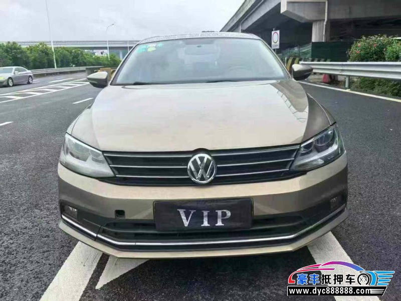 16年大众速腾轿车抵押车出售