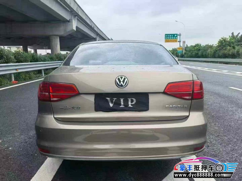 16年大众速腾轿车抵押车出售