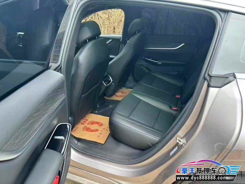 25年长安启源A07轿车抵押车出售