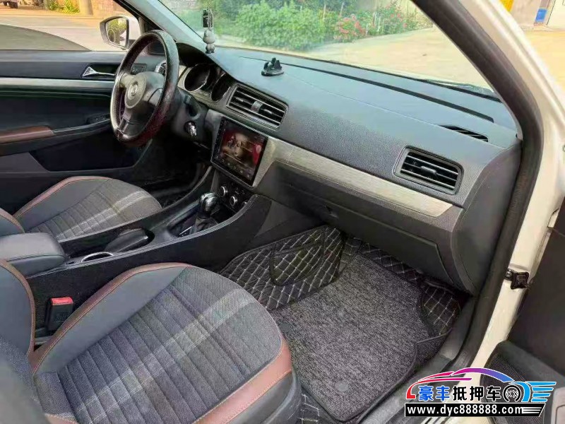 20年大众朗逸轿车抵押车出售