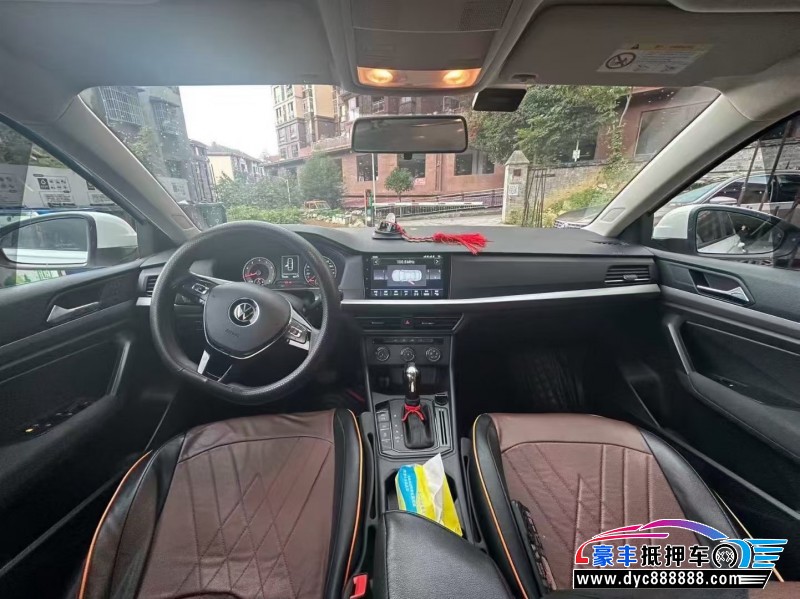 21年大众朗逸轿车抵押车出售