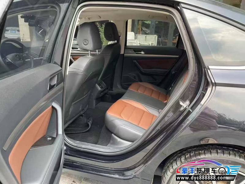 22年大众朗逸轿车抵押车出售