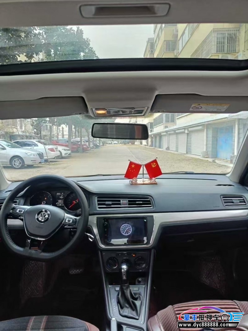 20年大众朗逸轿车抵押车出售