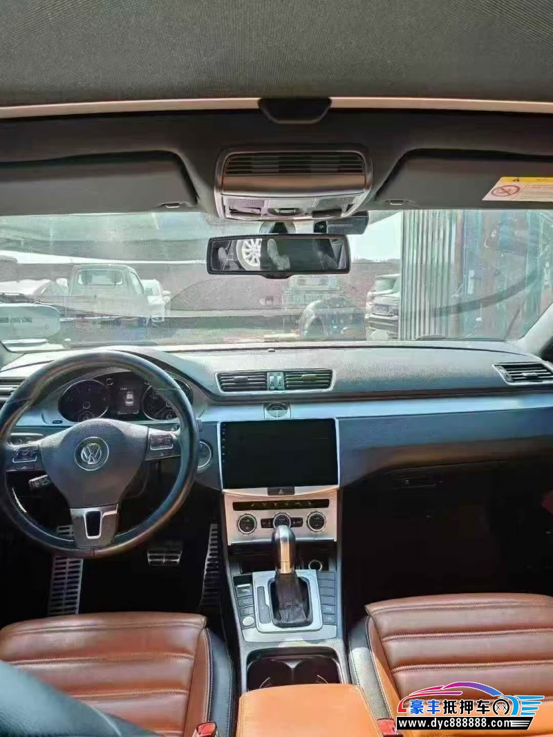 16年大众CC轿车抵押车出售