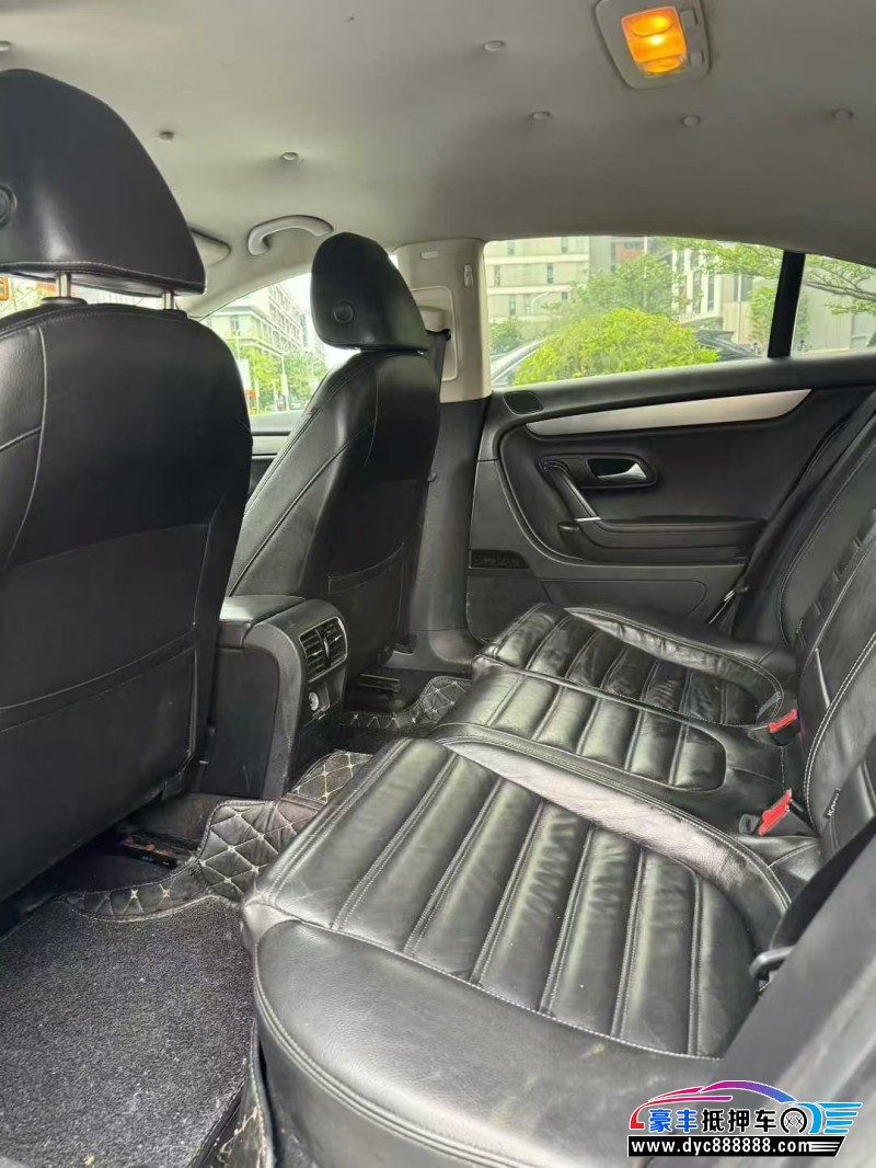 12年大众CC轿车抵押车出售