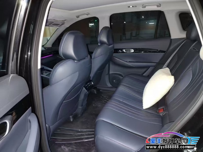 25年吉利银河E5轿车抵押车出售