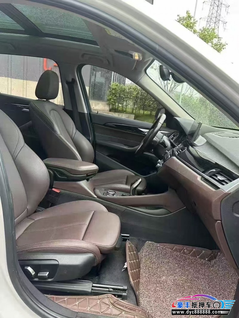 22年宝马X1轿车抵押车出售