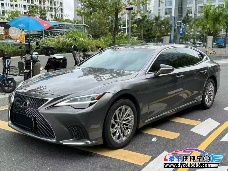 22年雷克萨斯LS轿车抵押车出售