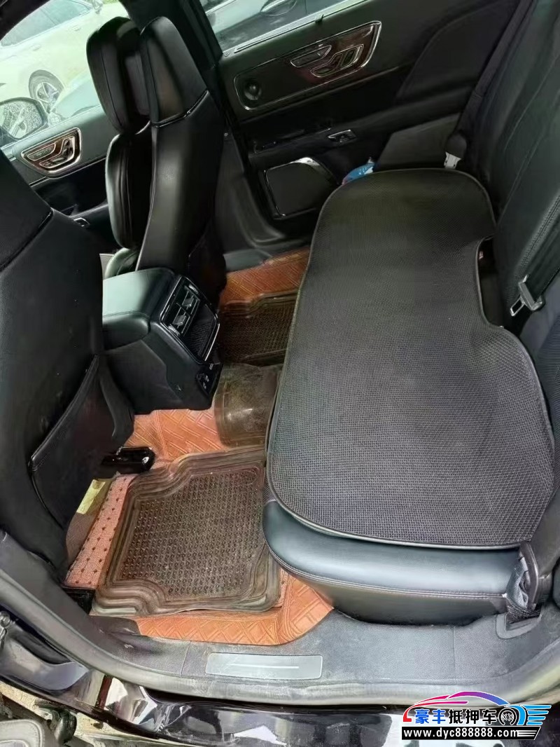 21年林肯大陆轿车抵押车出售