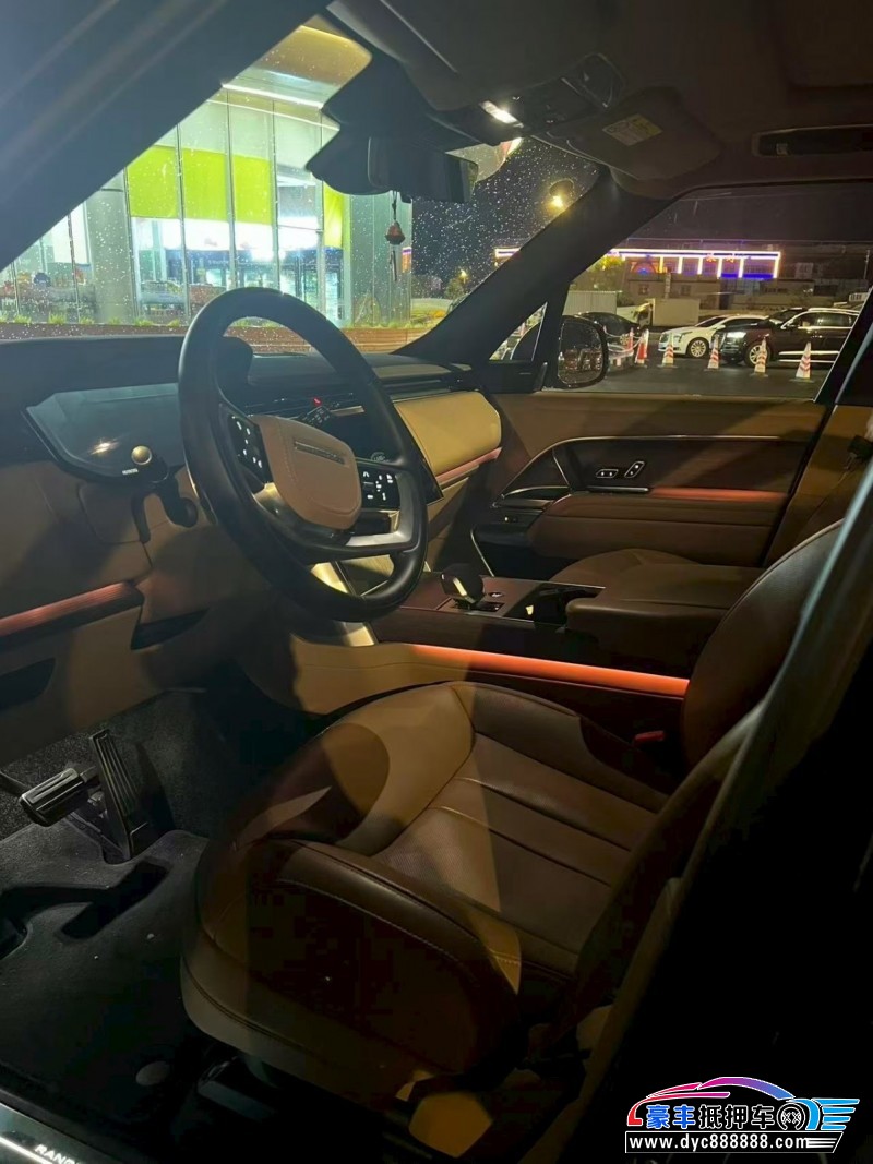 25年路虎揽胜行政轿车抵押车出售