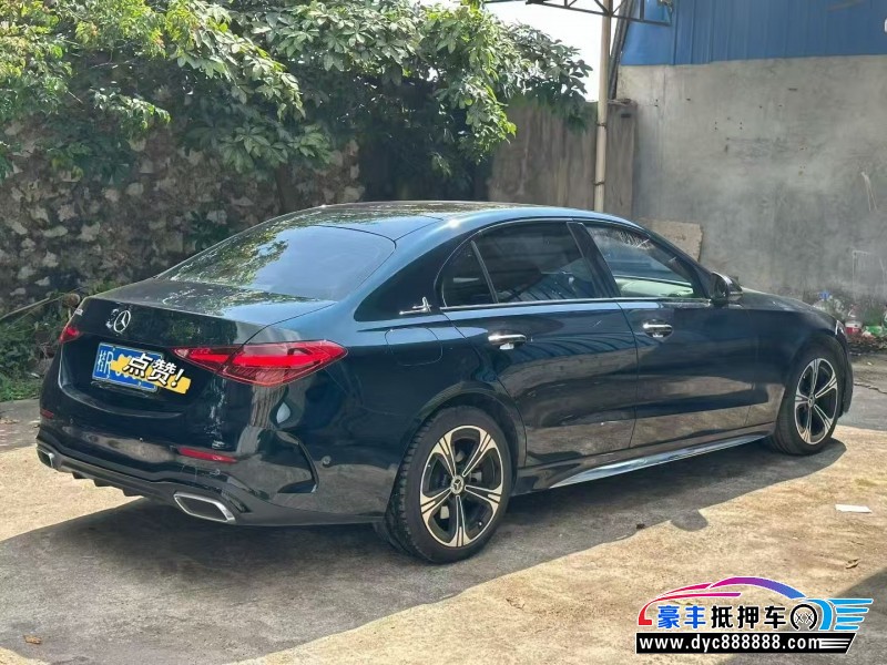 21年奔驰C轿车抵押车出售