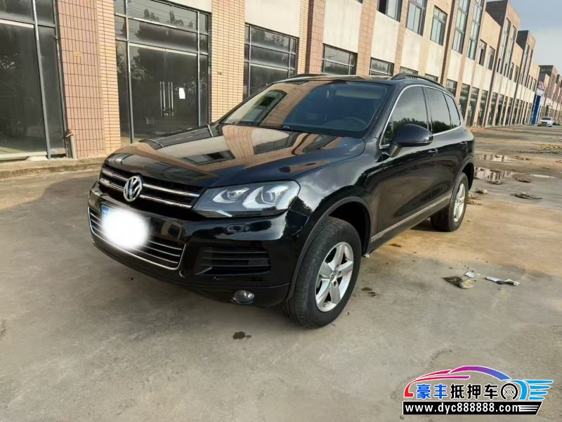 12年大众途锐轿车抵押车出售