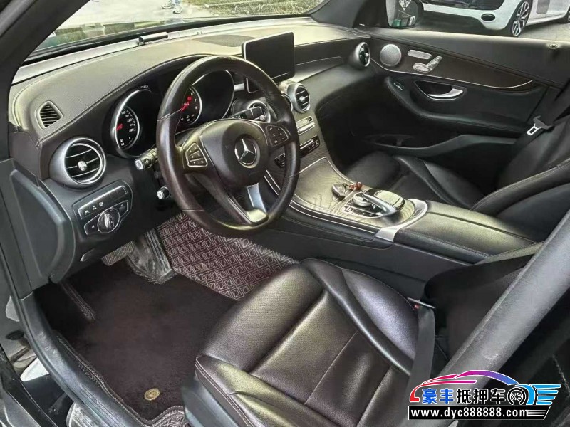 18年奔驰GLCSUV抵押车出售