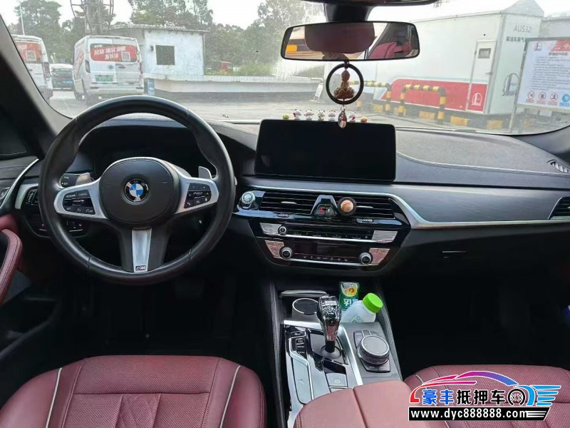 21年宝马5系轿车抵押车出售