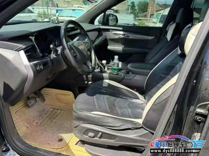 20年凯迪拉克xt6轿车抵押车出售