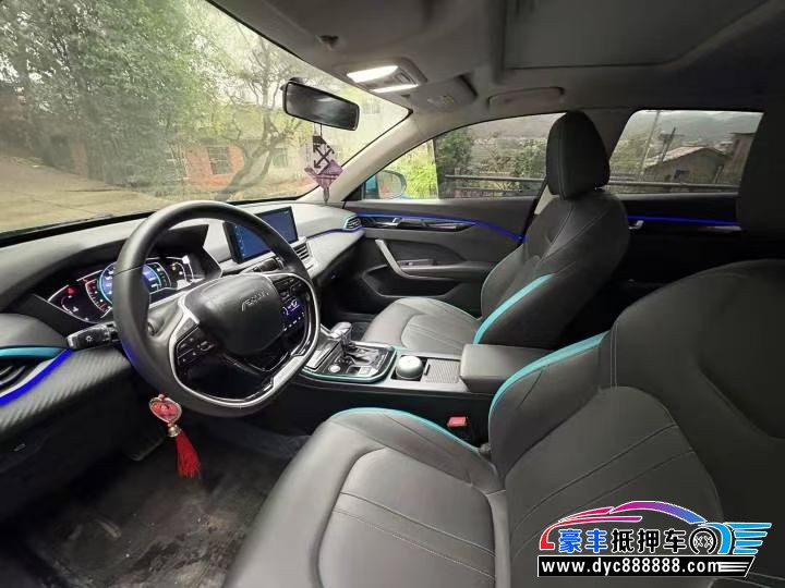 22年东风风神奕炫轿车抵押车出售