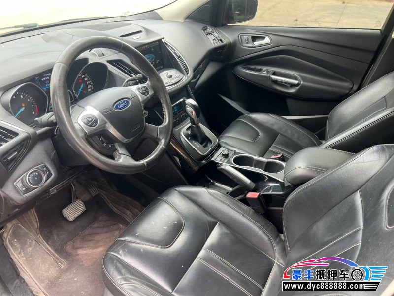 15年福特翼虎轿车抵押车出售