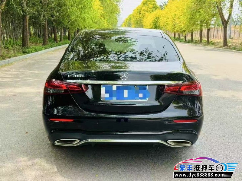 20年奔驰E轿车抵押车出售