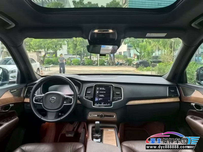 22年沃尔沃XC90轿车抵押车出售