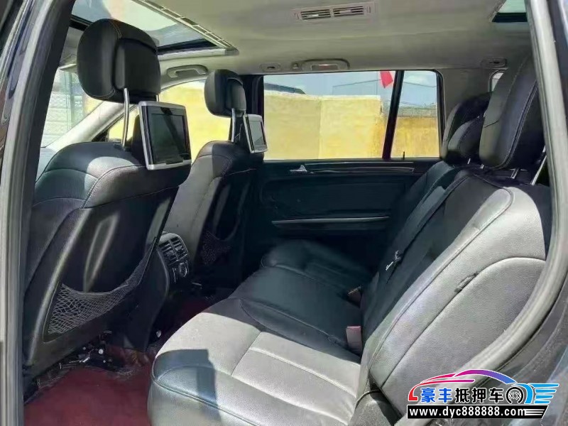 12年奔驰GLSUV抵押车出售