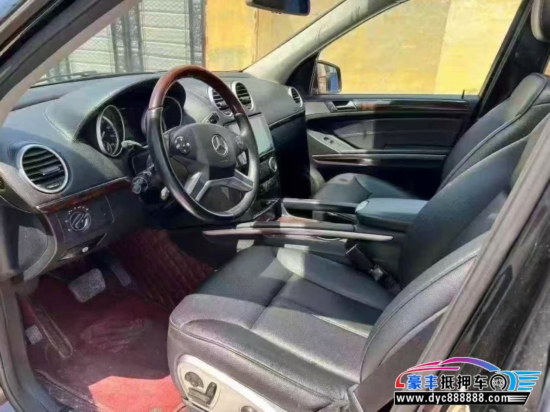 12年奔驰GLSUV抵押车出售