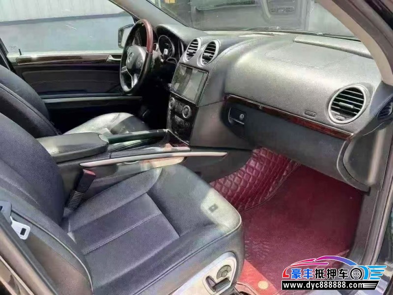 12年奔驰GLSUV抵押车出售