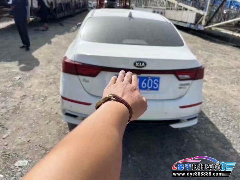 19年起亚K3轿车抵押车出售