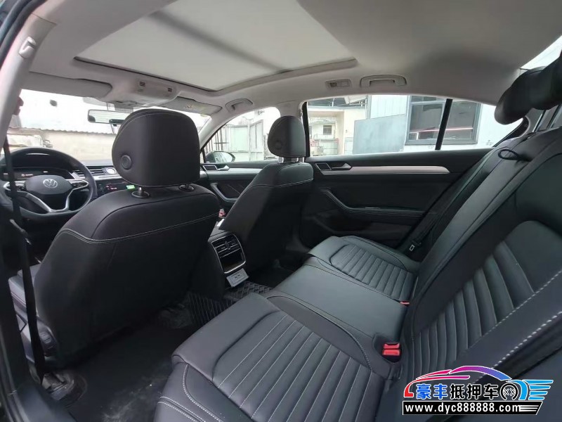 24年大众迈腾轿车抵押车出售