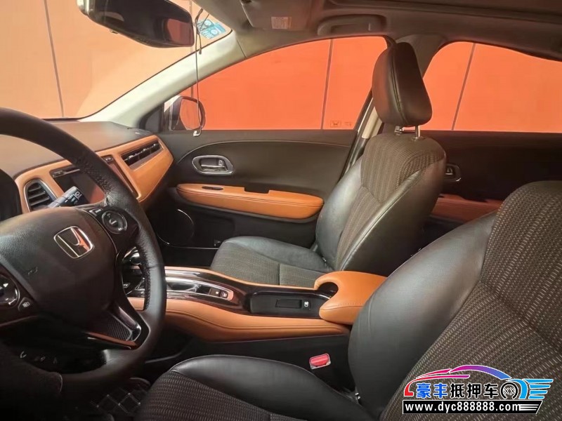 15年本田缤智轿车抵押车出售