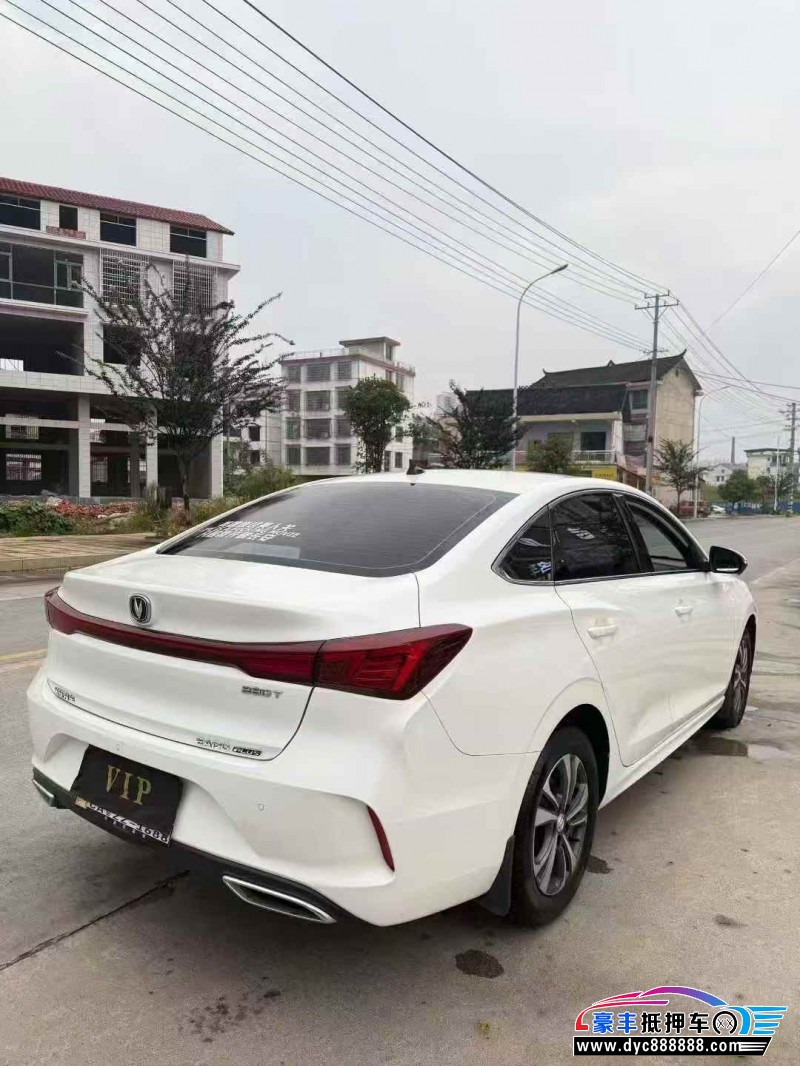 23年长安逸动轿车抵押车出售