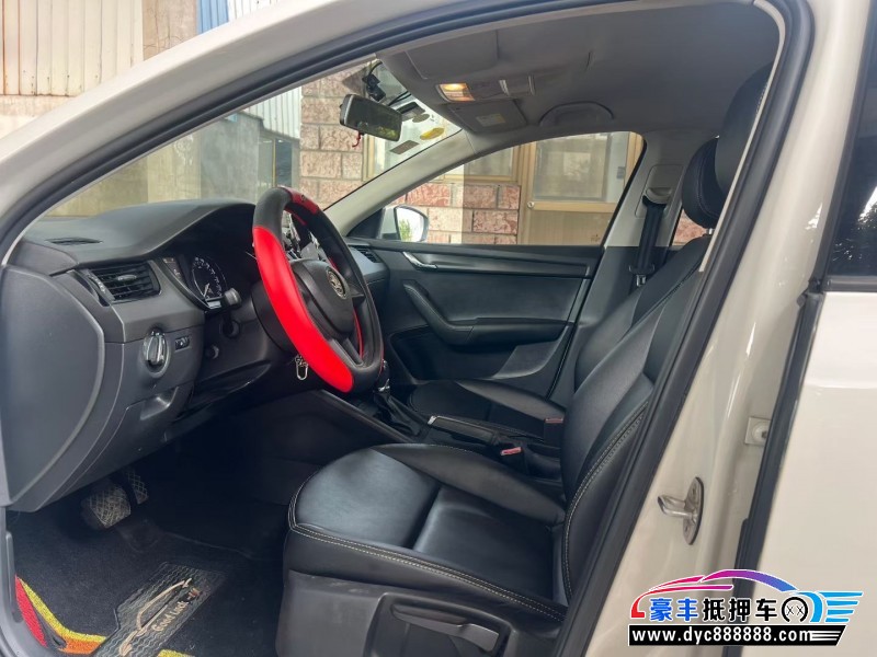 19年斯柯达明锐轿车抵押车出售