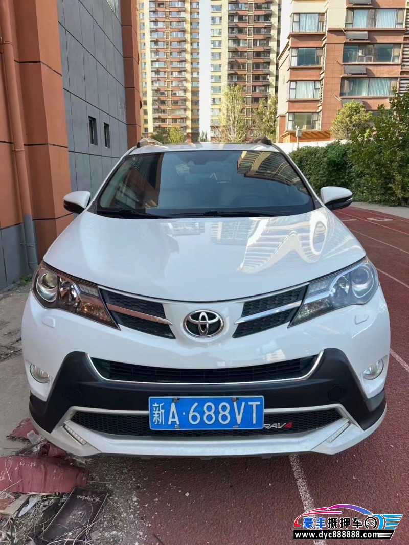 14年丰田RAV4轿车抵押车出售