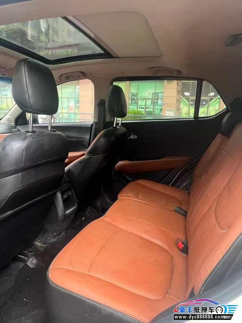 17年宝骏510轿车抵押车出售