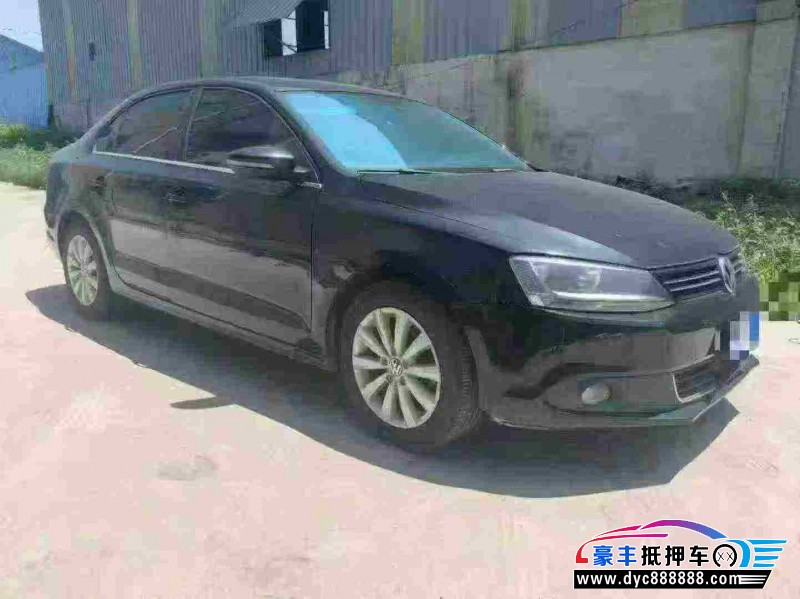 14年大众速腾轿车抵押车出售