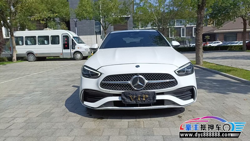 22年奔驰C轿车抵押车出售