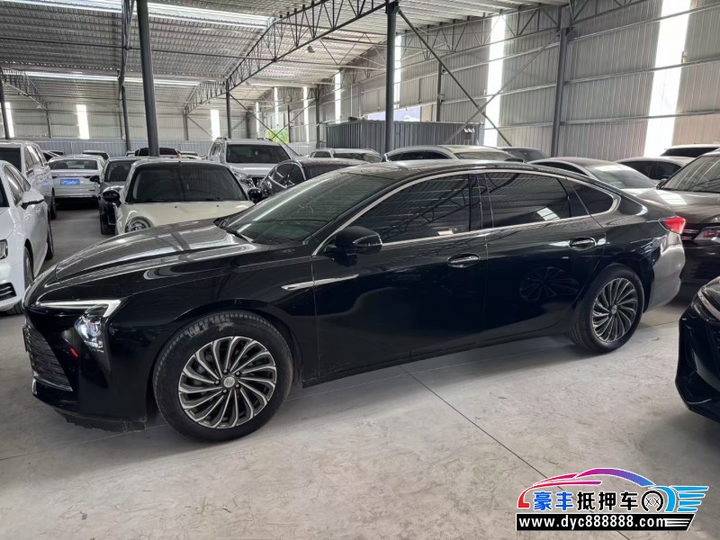 24年别克君越轿车抵押车出售