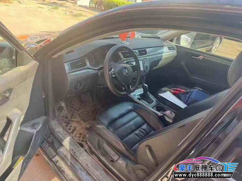 18年大众帕萨特轿车抵押车出售