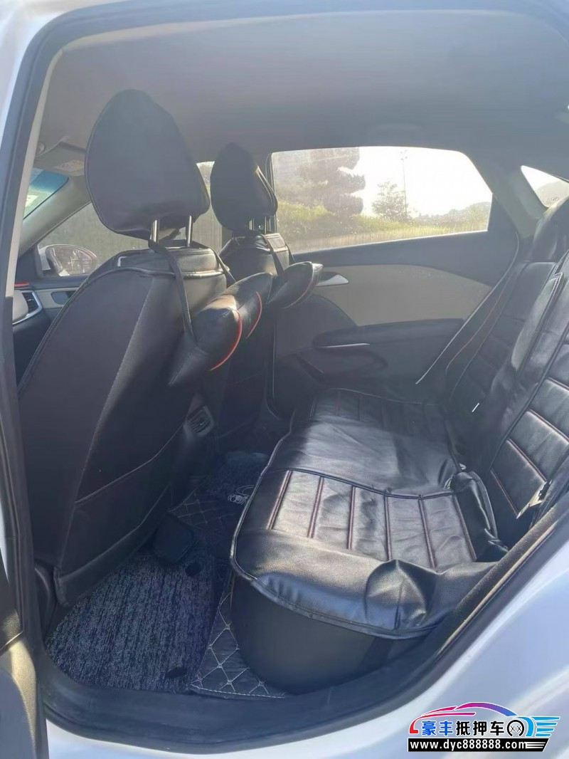 21年雪佛兰科鲁泽轿车抵押车出售