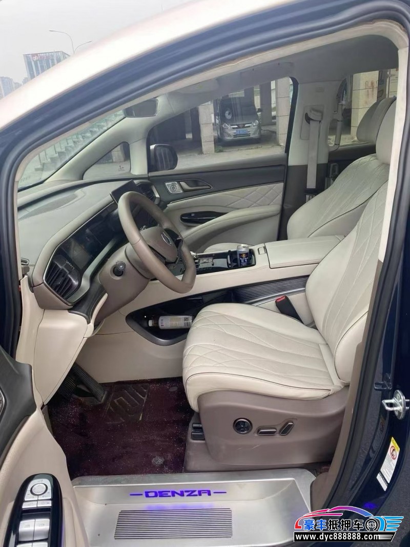 23年腾势D9轿车抵押车出售