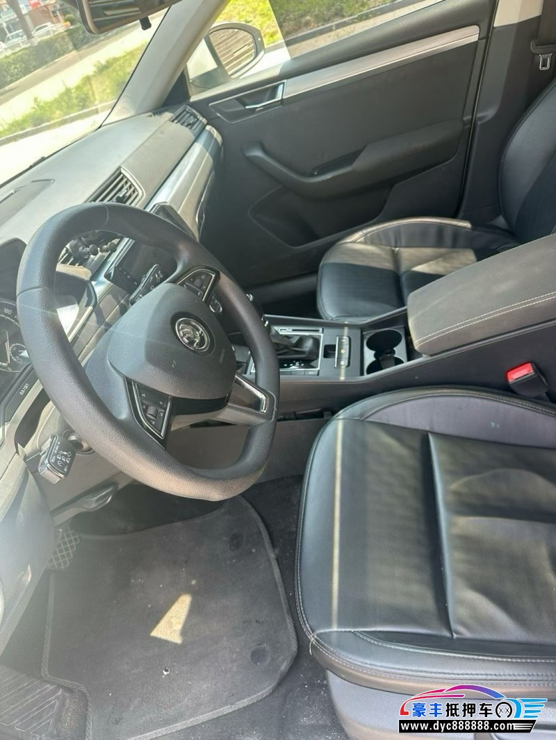 22年斯柯达速派轿车抵押车出售