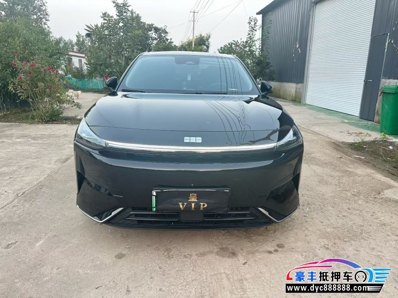 24年吉利银河L6轿车抵押车出售