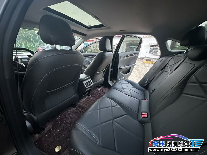 24年吉利银河L6轿车抵押车出售