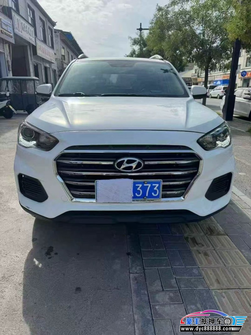 21年现代ix35轿车抵押车出售